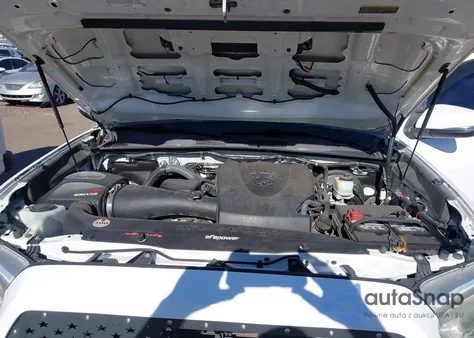 2017 Toyota Tacoma Trd Sport из США, поврежденный, VIN 3TMAZ5CN0HM026752